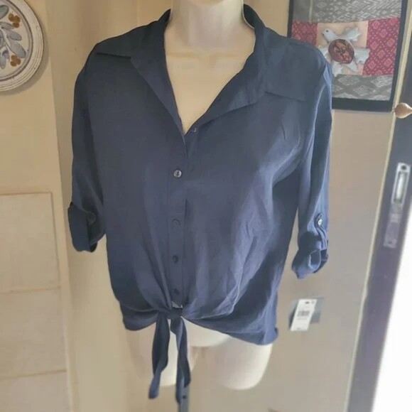 By & By NWT Navy Blue Beach/Summer Pullover Blouse Size Medium - Picture 2 of 3